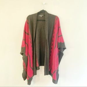 ROYAL ALPACA RUANA SWEATER